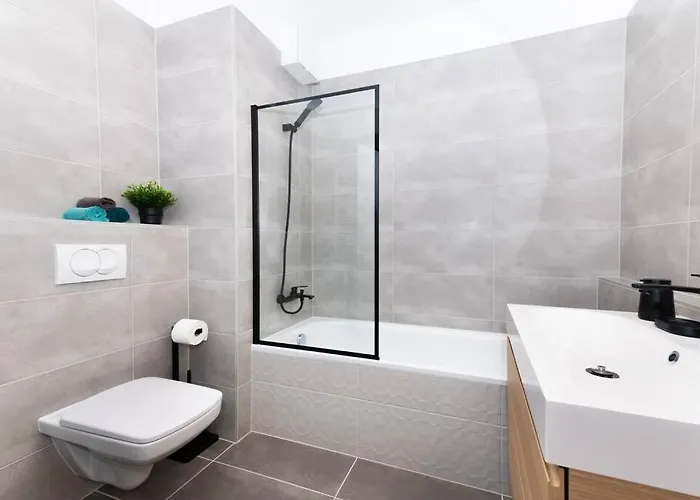 Apartament Chic207 Retreat: Modern 1br Gem With Parking By Nw Budapesta