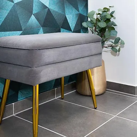 Chic207 Retreat: Modern 1br Gem With Parking By Nw Lejlighed Budapest